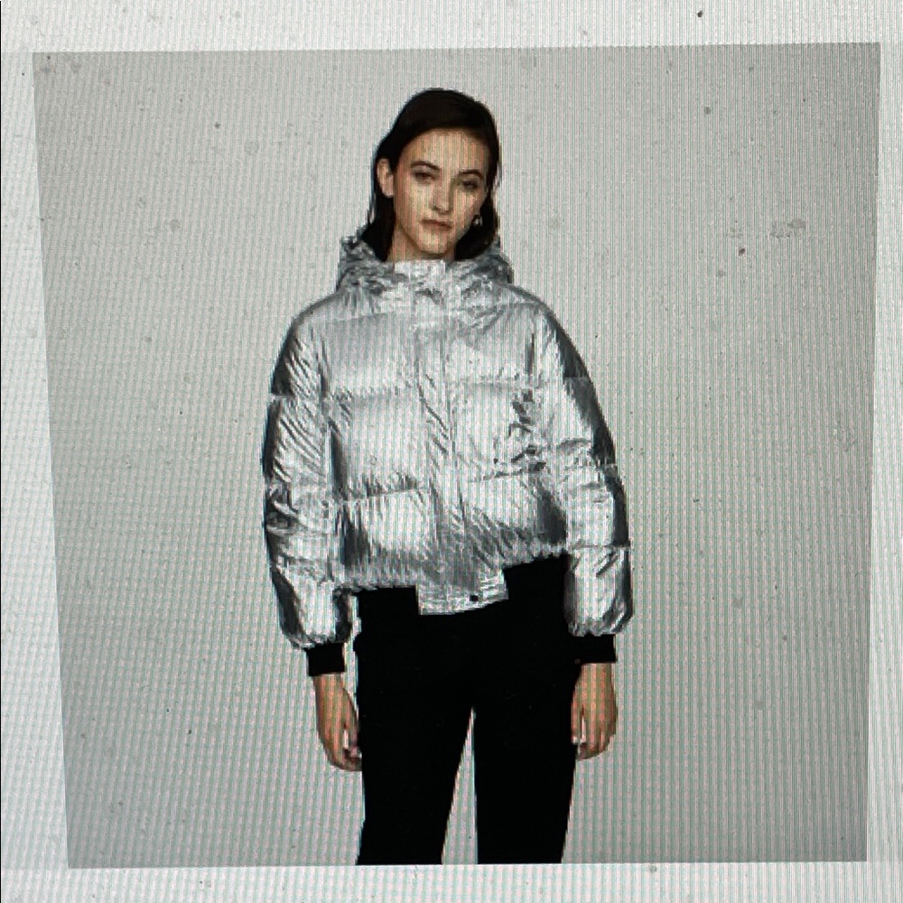 Maje Silver Women's Puffer Jacket with black elastic waist and cuffs